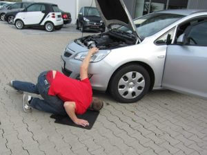 sprawdzenie samochodu przed kupnem